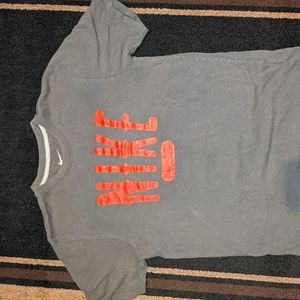 Nike Gym Tee Shirt